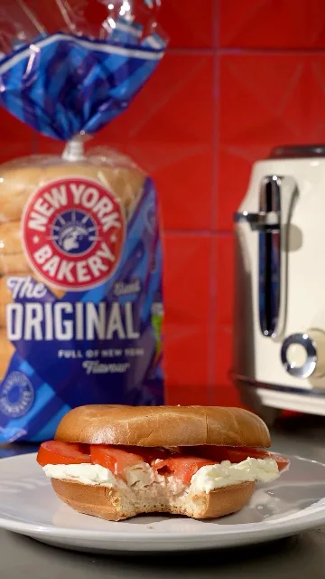 New York Bakery reel - New York doesn’t do complicated. One twist and you’re straight to the good bit. Now, every New York Bakery bagel is sliced, still boiled and…